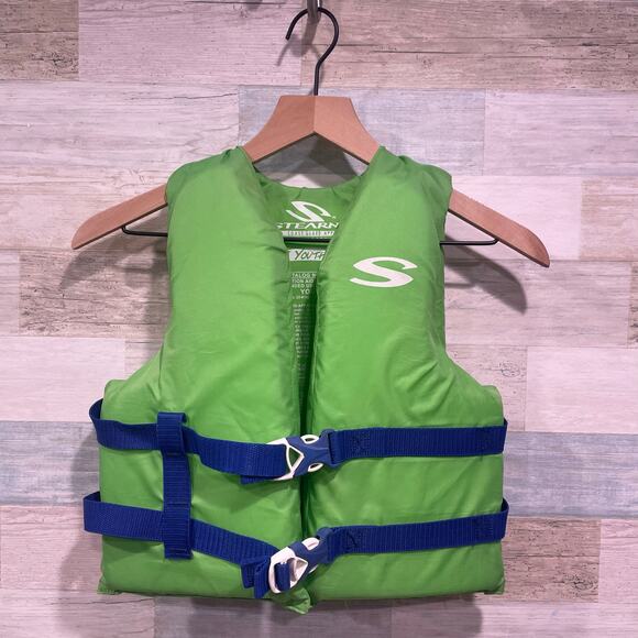 Stearns Water Sports Vest Life Preserver Green Youth 50-90lbs - Picture 1 of 4